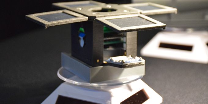 Successful use of Carbon-composite WindformÂ® XT 2.0 and professional 3D printing in the construction of 1P PocketQubes flight-ready