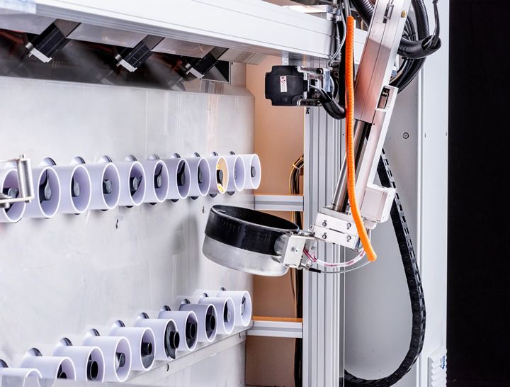 Robotic Chef â€˜Beastroâ„¢â€™ takes Orders, Cooksâ€”and Cleans up--controlled by Unitronics